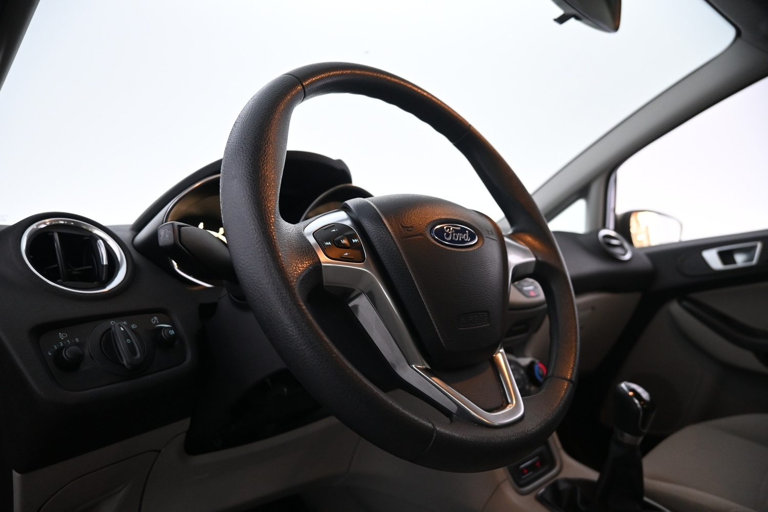 Ford Fiesta vaihtoauto