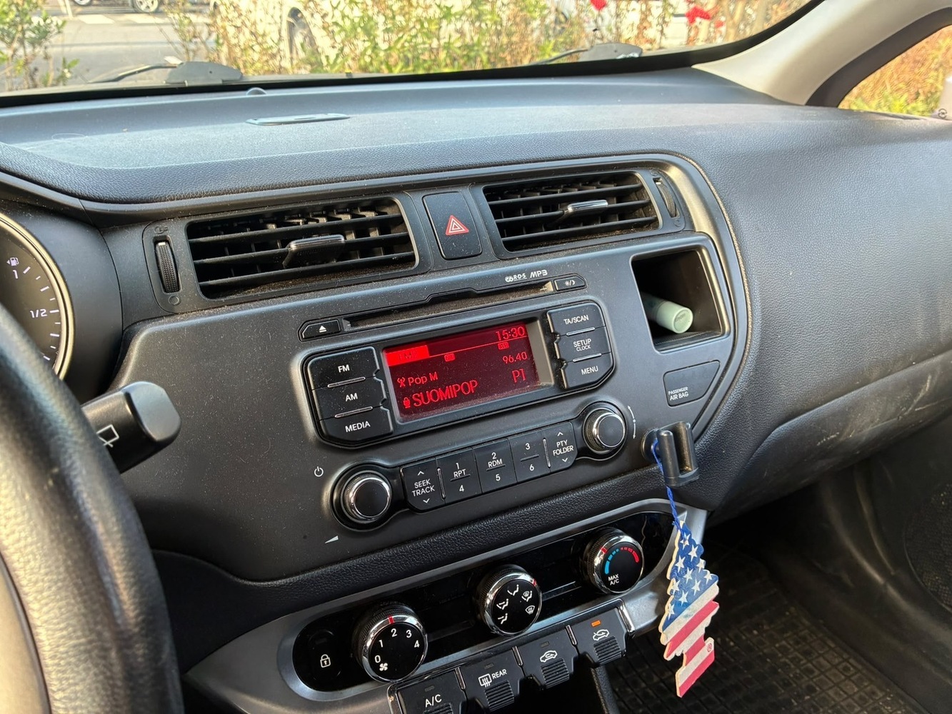 Kia Rio vaihtoauto