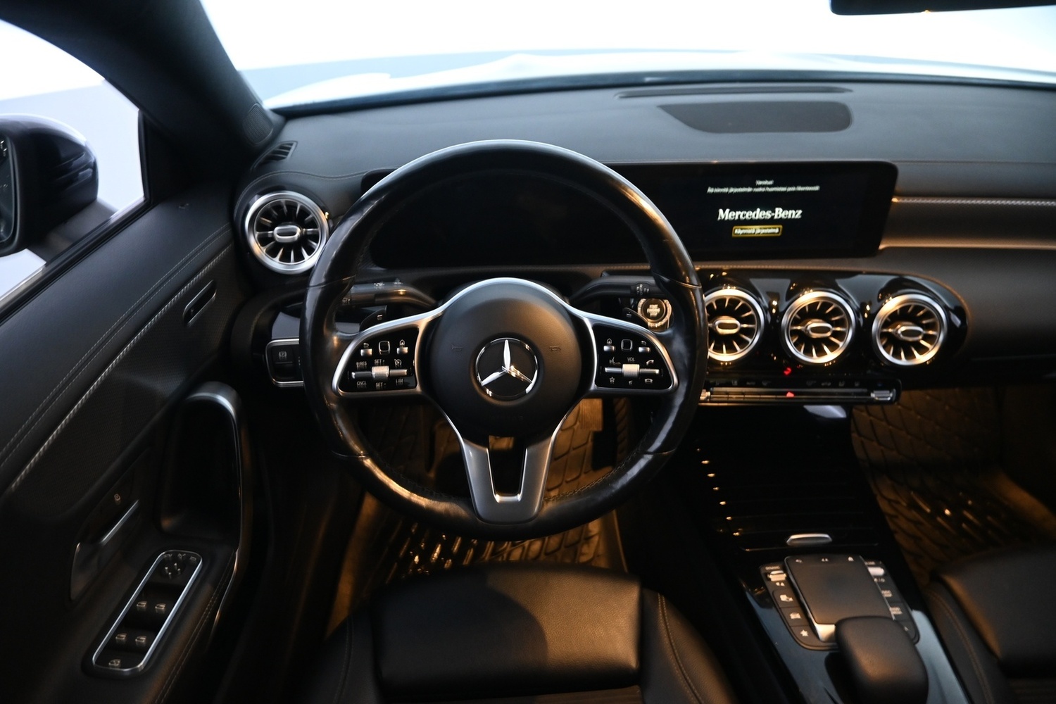 Mercedes-Benz CLA-sarja vaihtoauto
