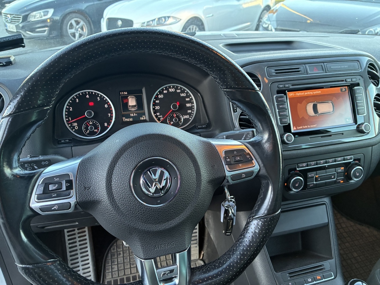 Volkswagen Tiguan vaihtoauto