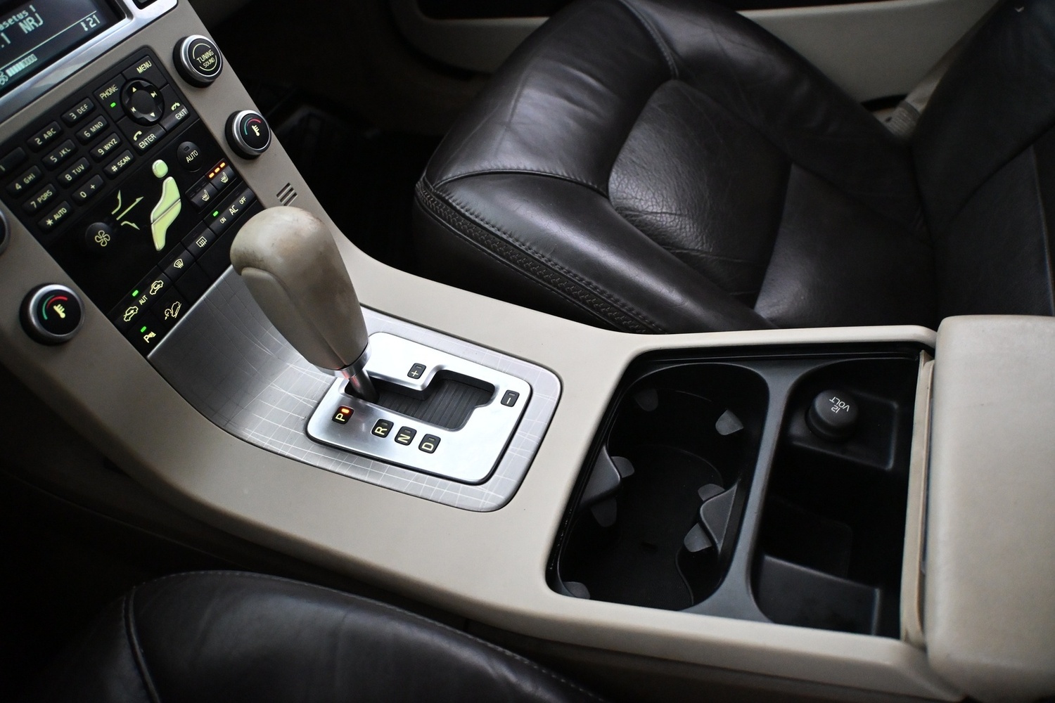Volvo XC70 vaihtoauto