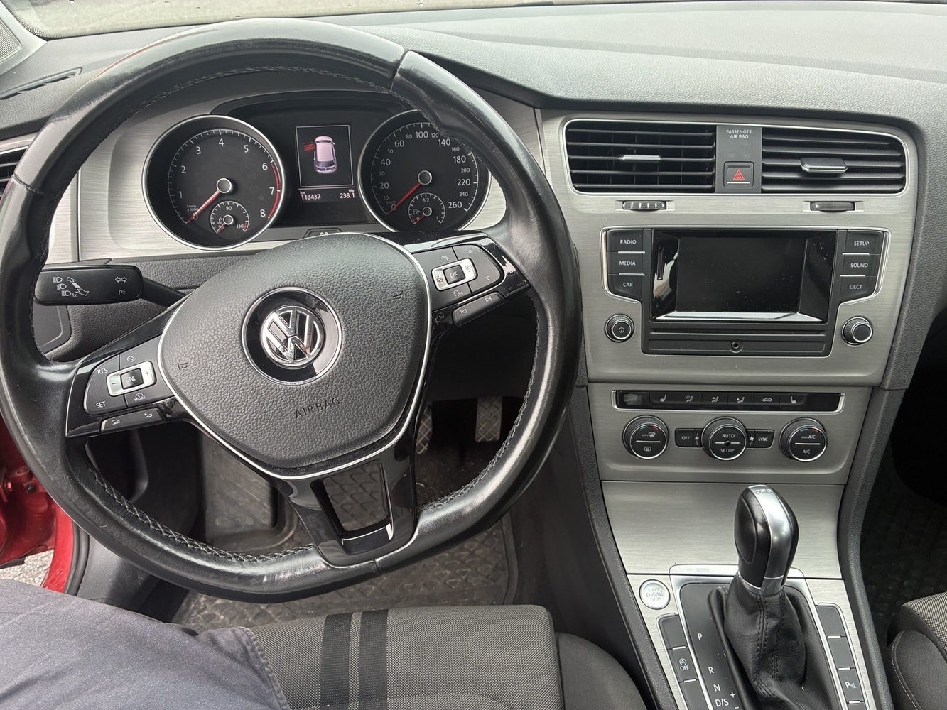Volkswagen Golf vaihtoauto