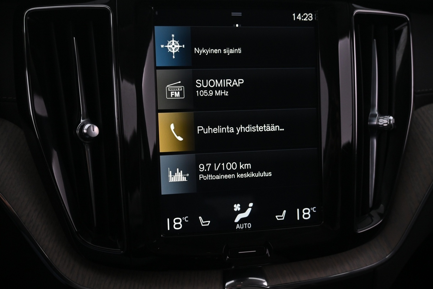 Volvo XC60 vaihtoauto