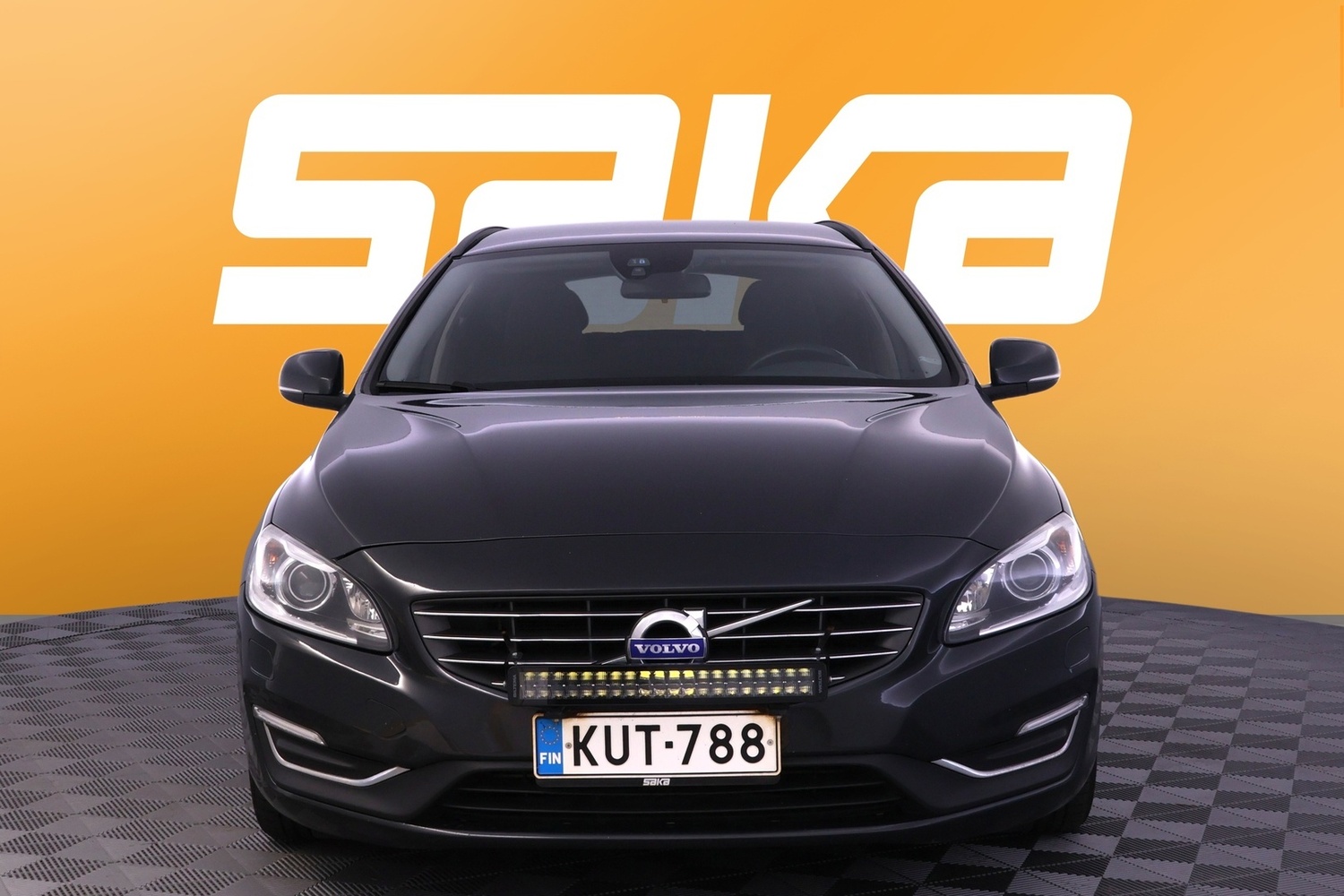 Volvo V60 vaihtoauto