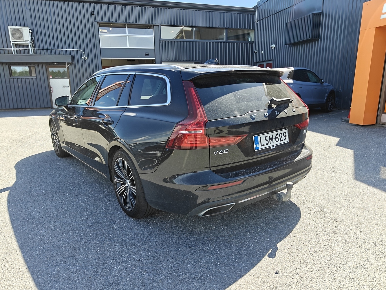 Volvo V60 vaihtoauto