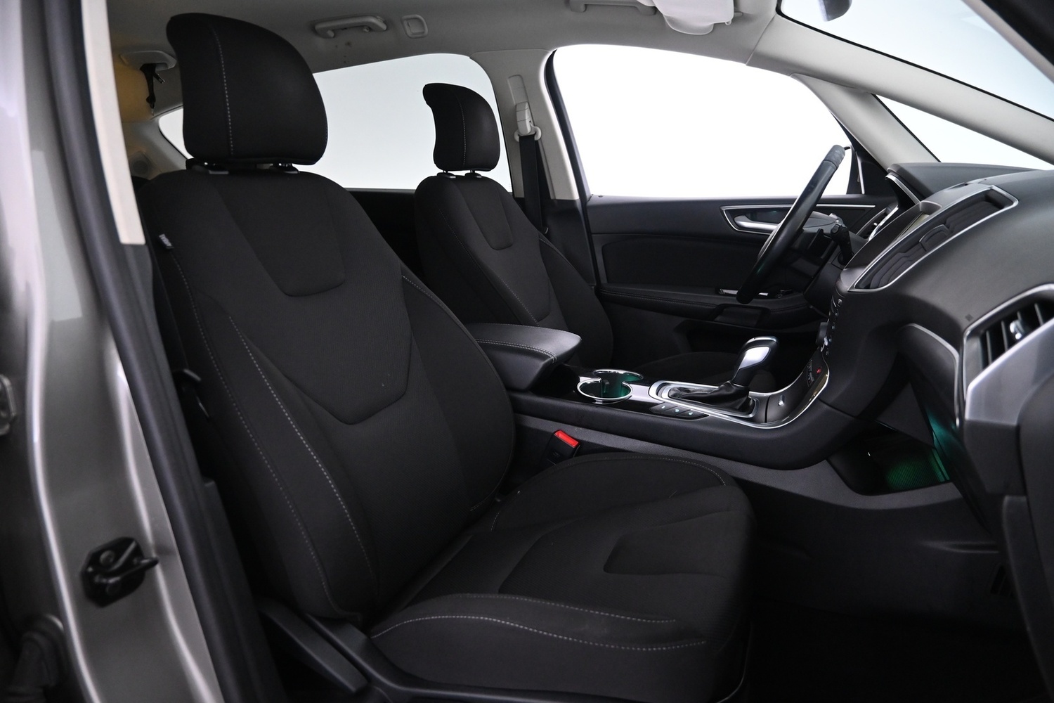 Ford S-MAX vaihtoauto