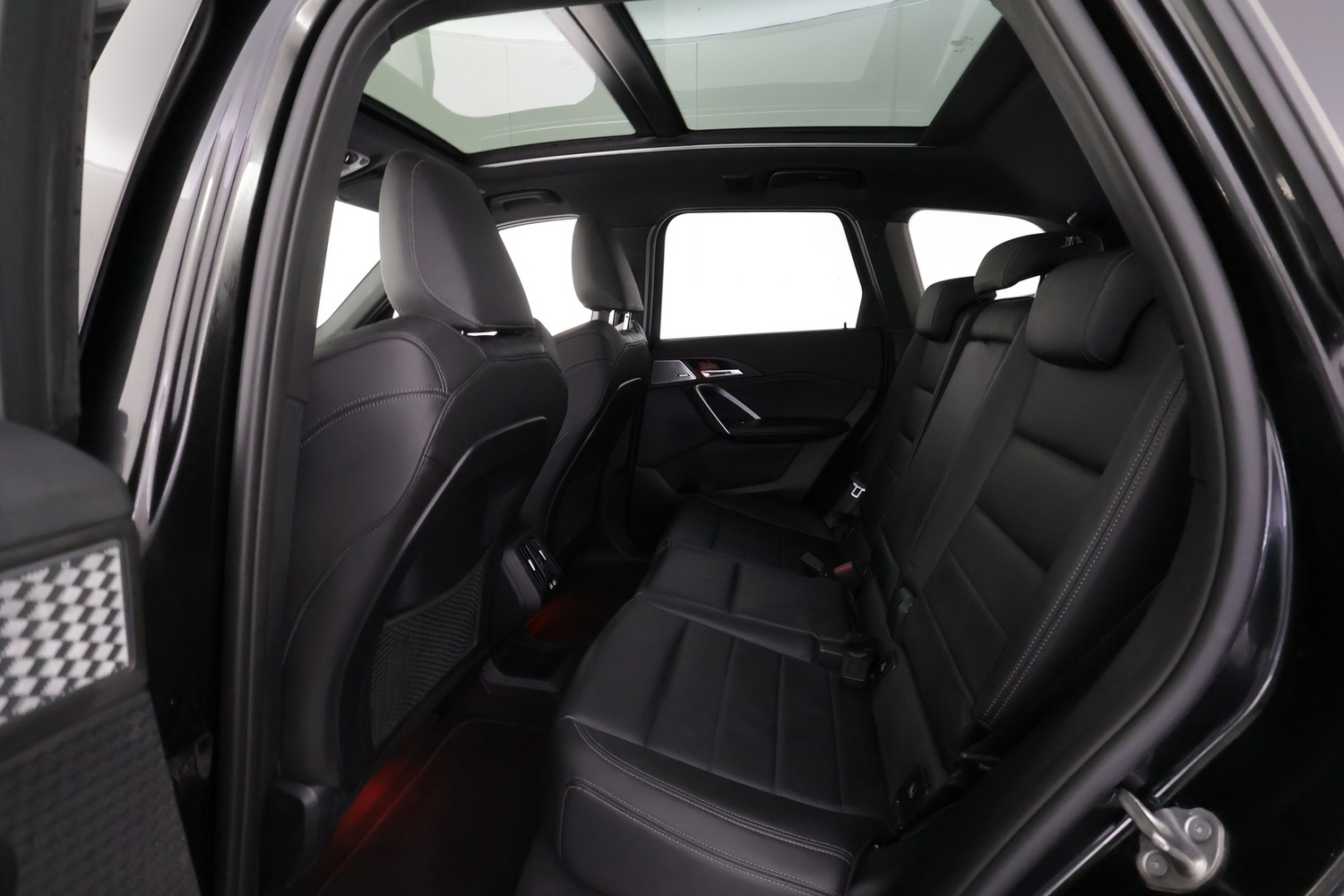 BMW iX1 vaihtoauto