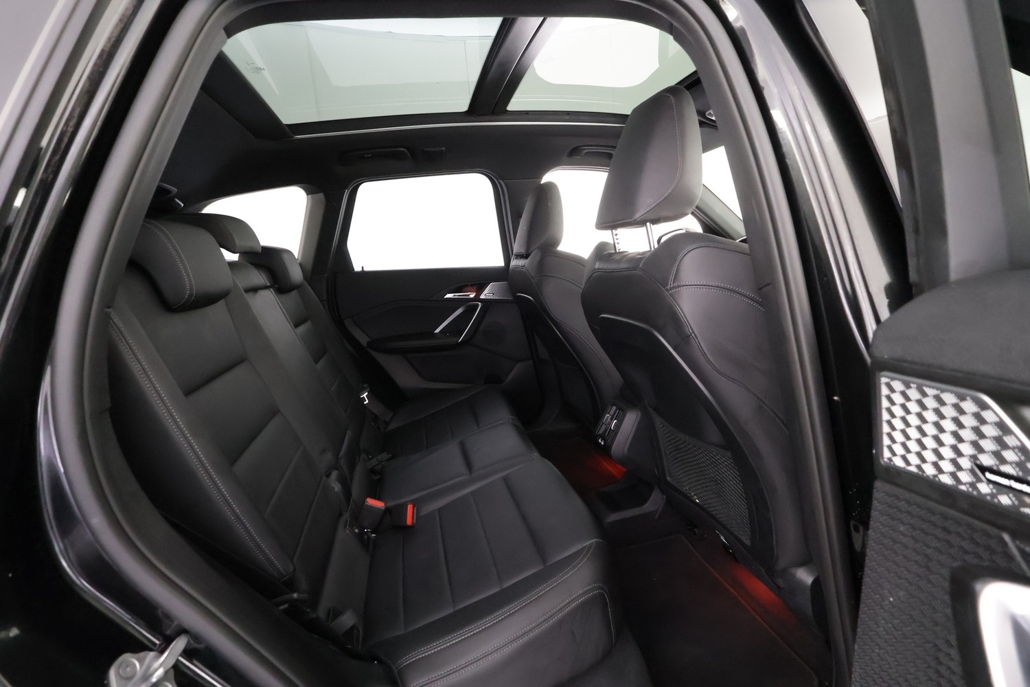 BMW iX1 vaihtoauto