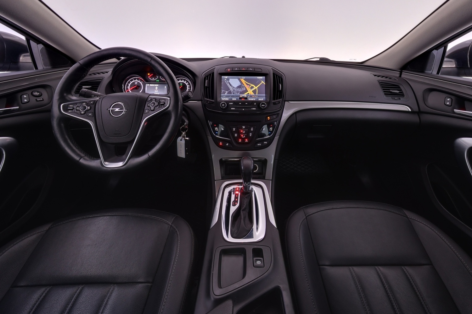 Opel Insignia vaihtoauto