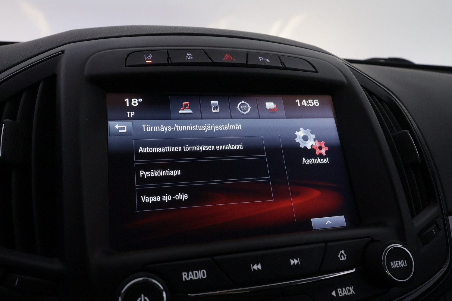 Opel Insignia vaihtoauto