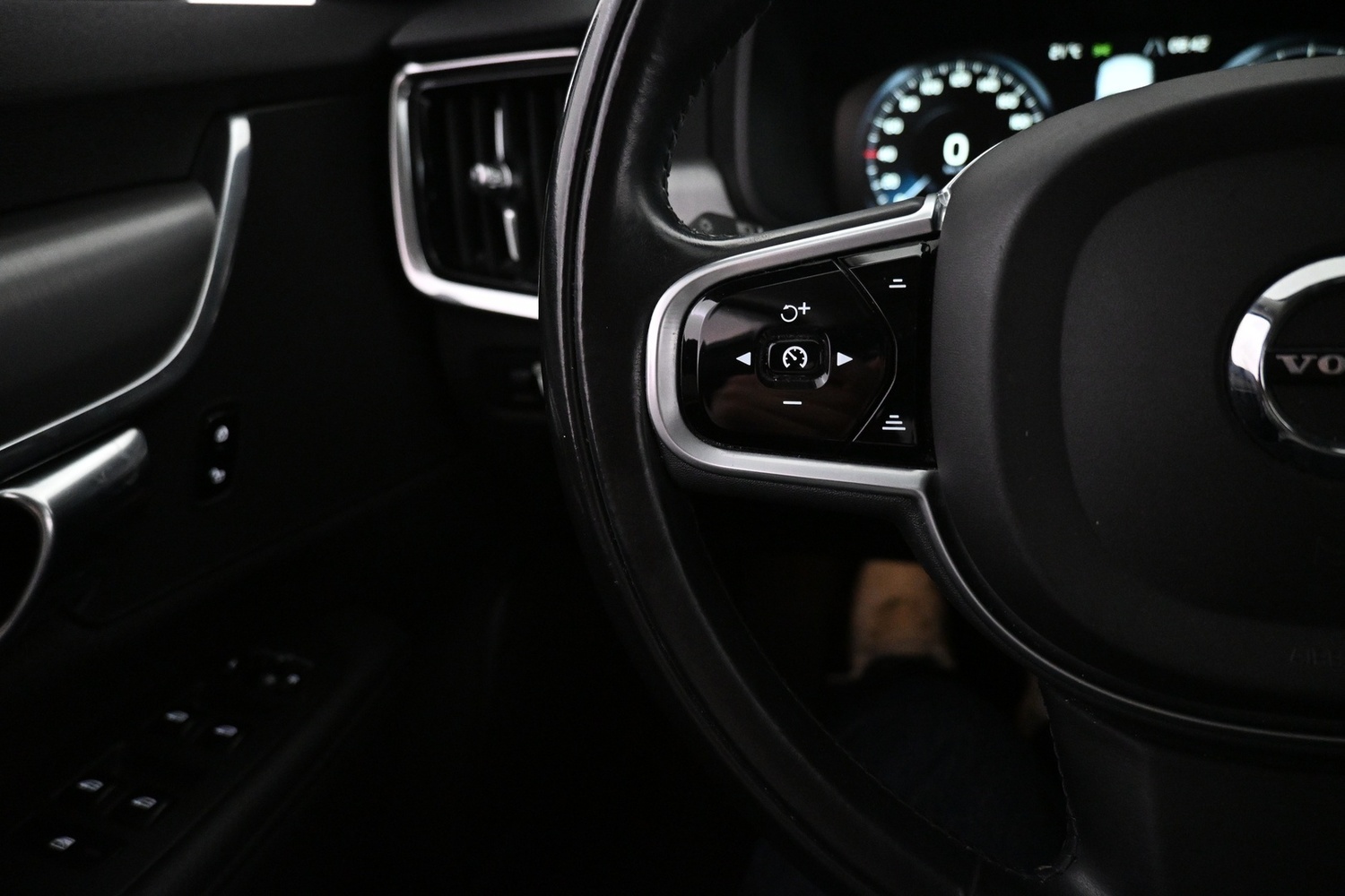 Volvo V90 vaihtoauto