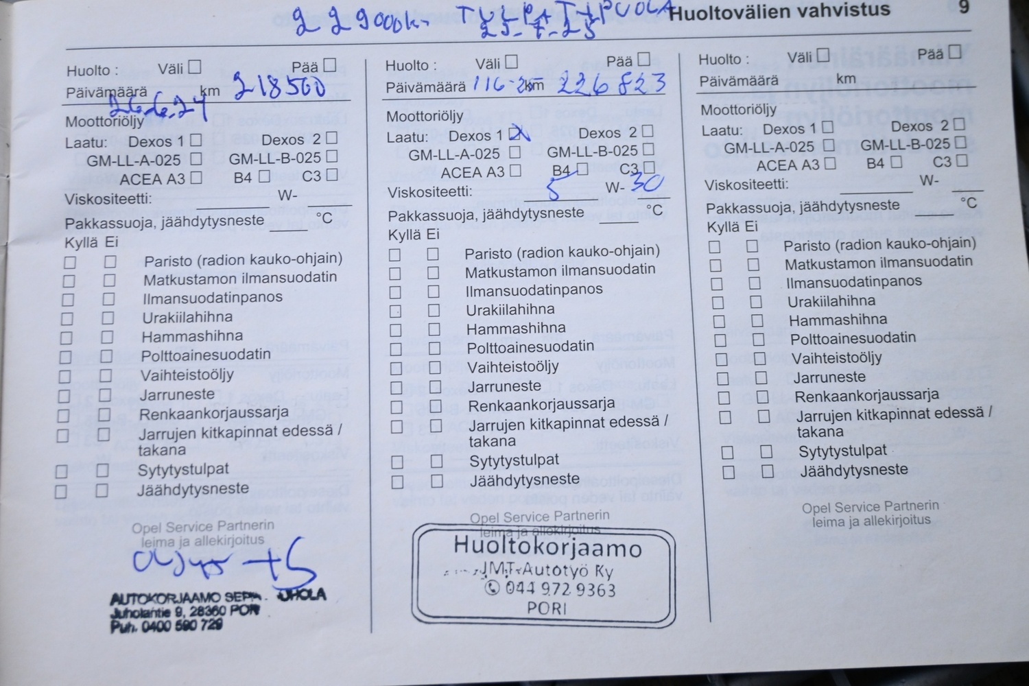 Opel Astra vaihtoauto