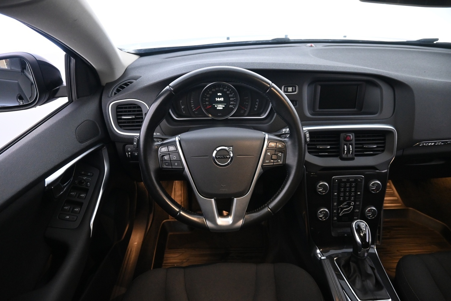 Volvo V40 Cross Country vaihtoauto