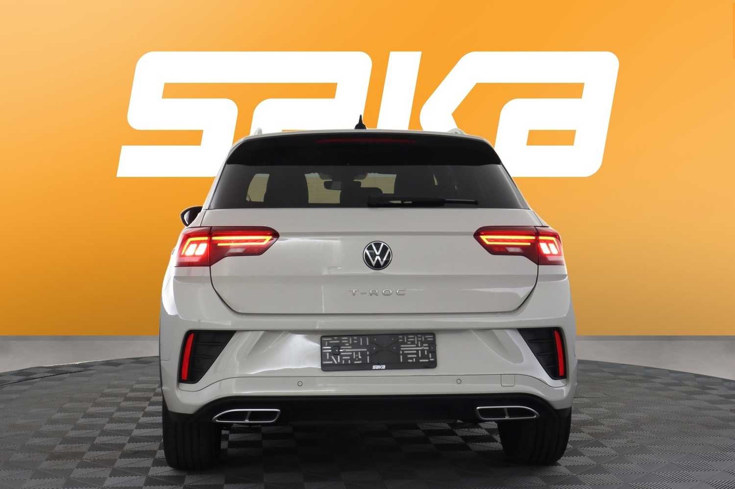 Volkswagen T-Roc vaihtoauto