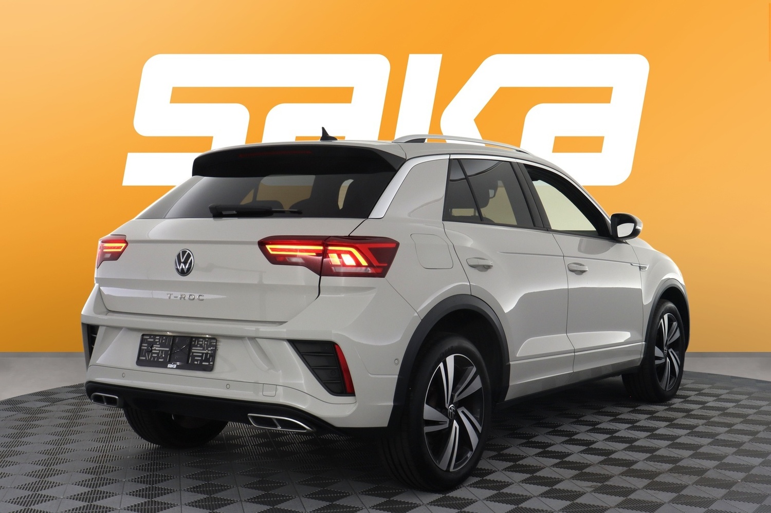 Volkswagen T-Roc vaihtoauto