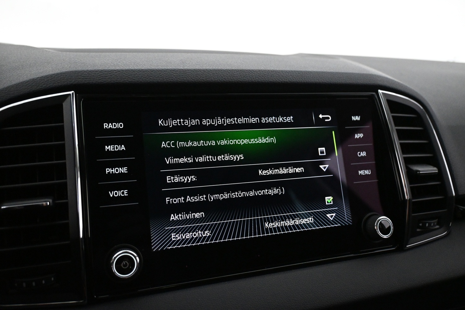 Skoda Karoq vaihtoauto