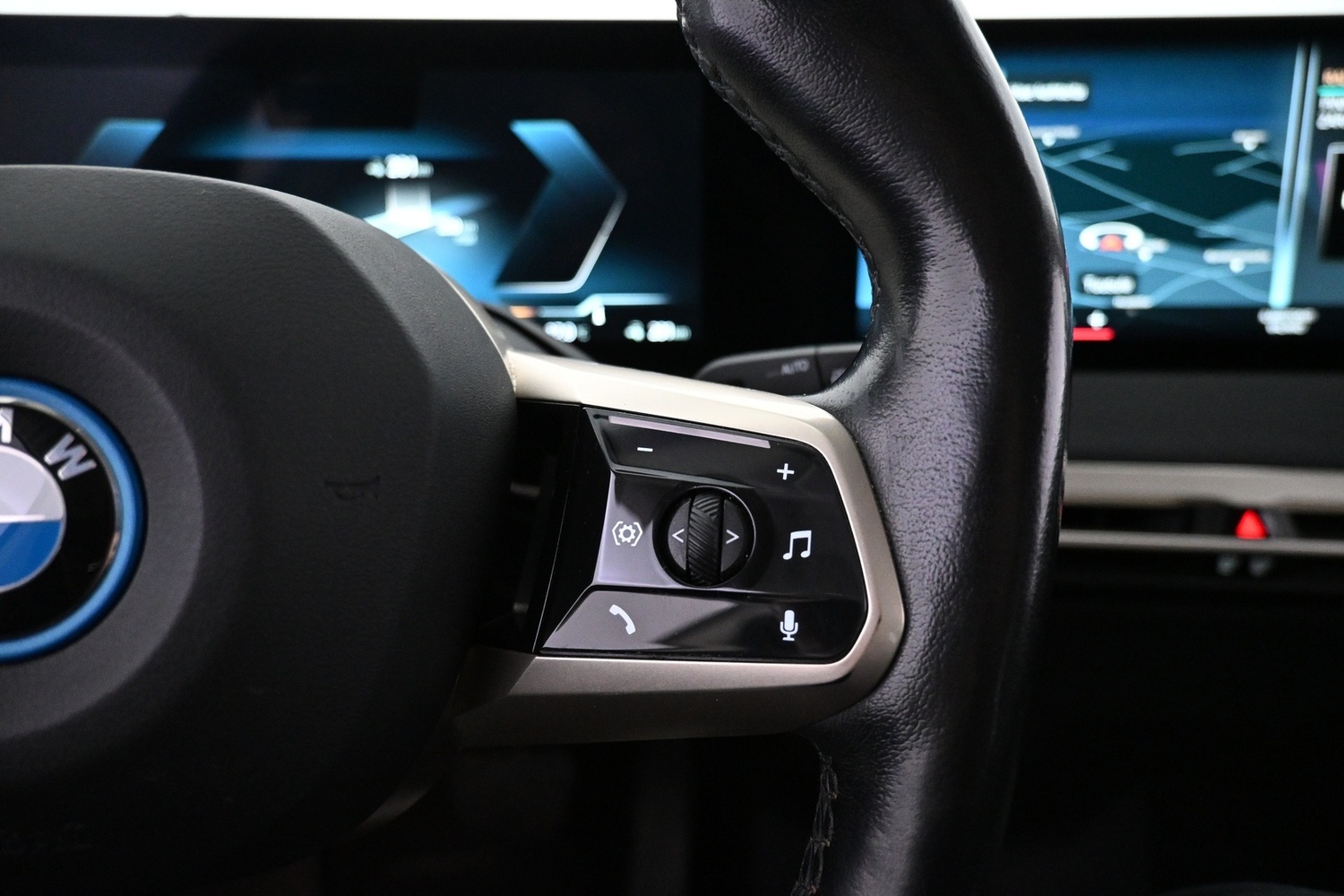 BMW iX vaihtoauto