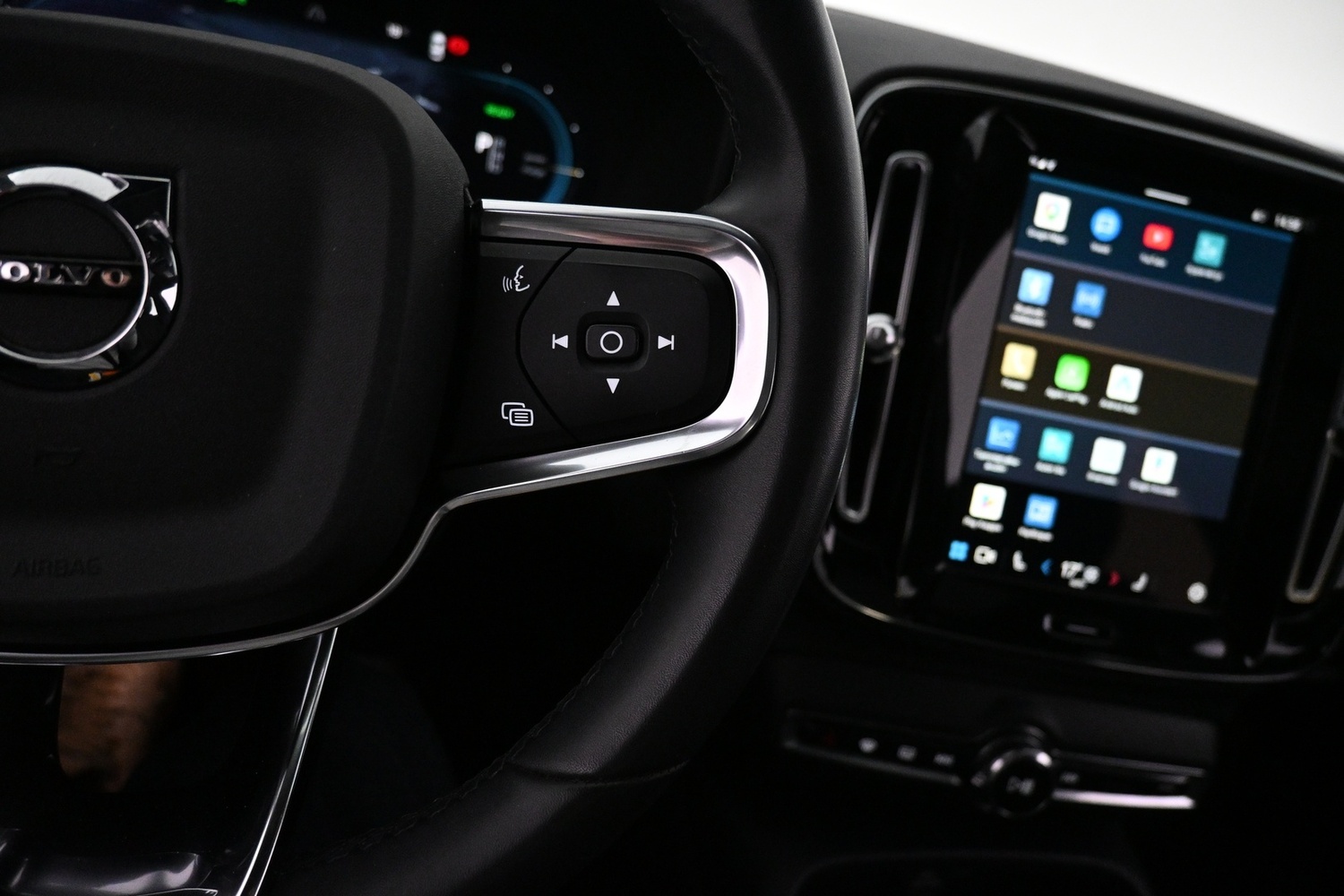 Volvo XC40 vaihtoauto