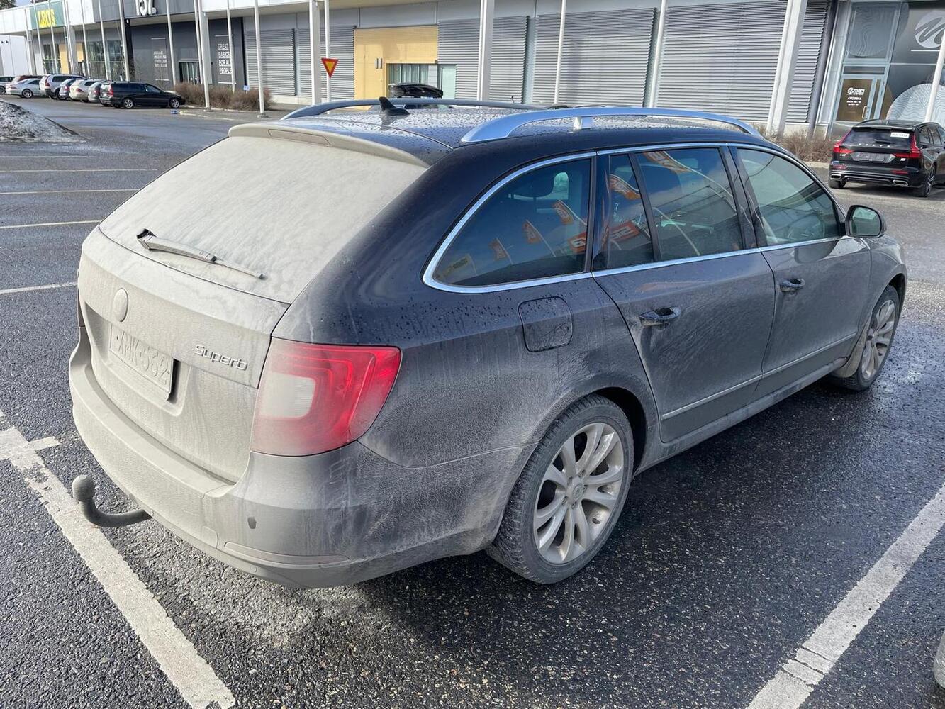 Skoda Superb vaihtoauto