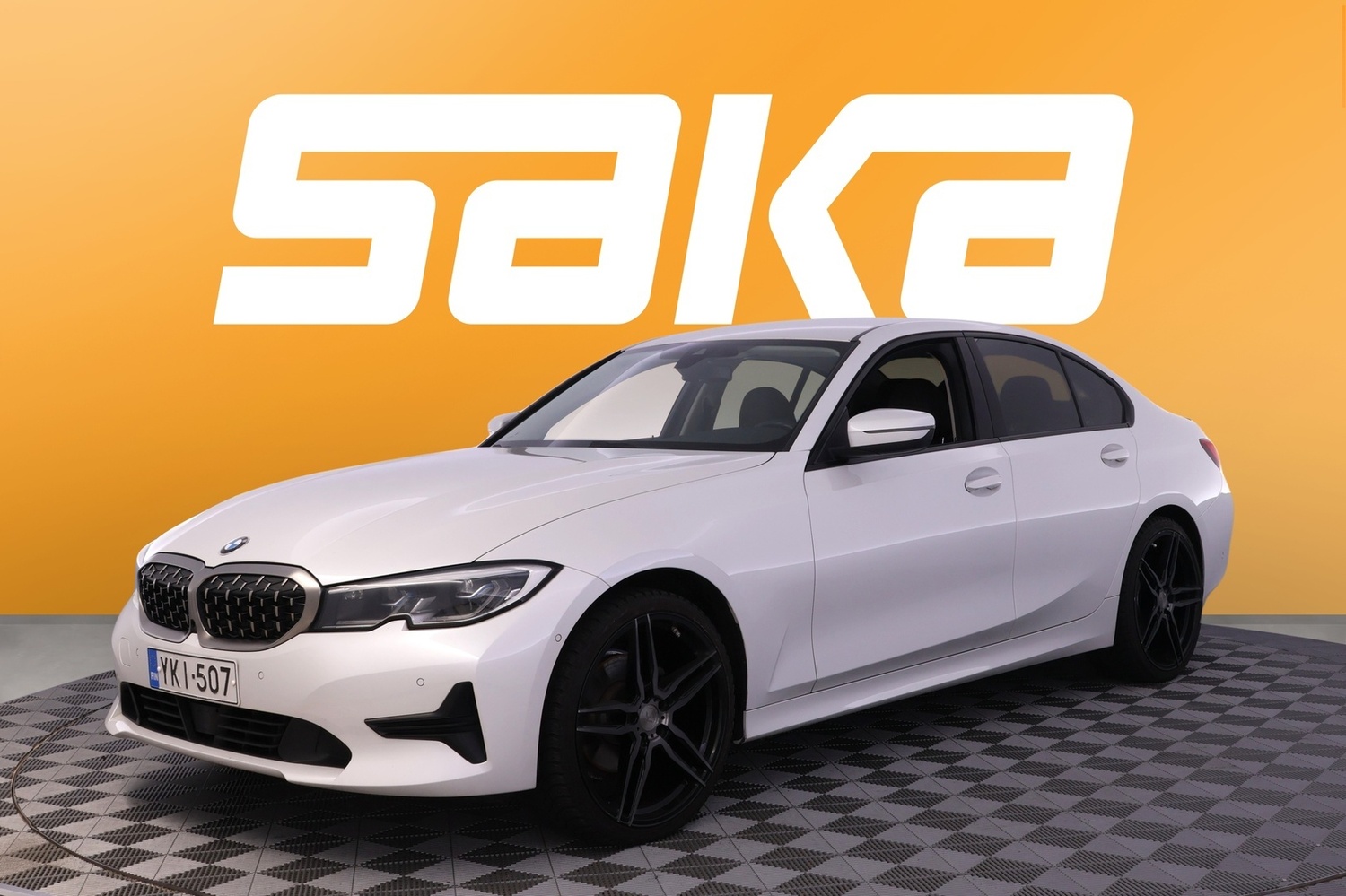 BMW 320 vaihtoauto