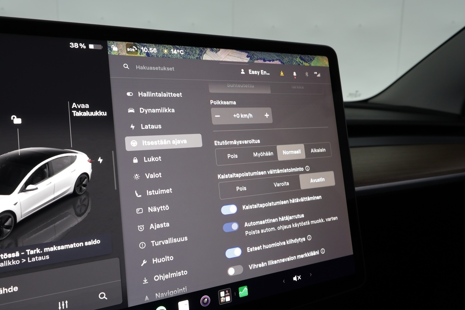 Tesla Model 3 vaihtoauto