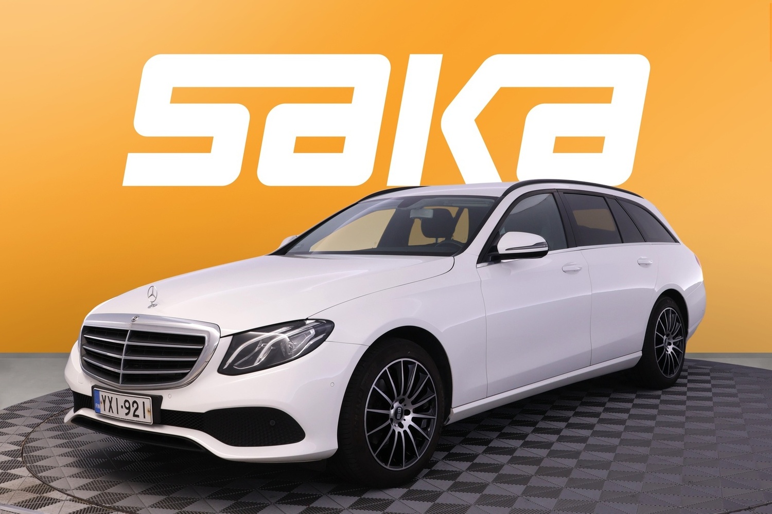 Mercedes-Benz E vaihtoauto