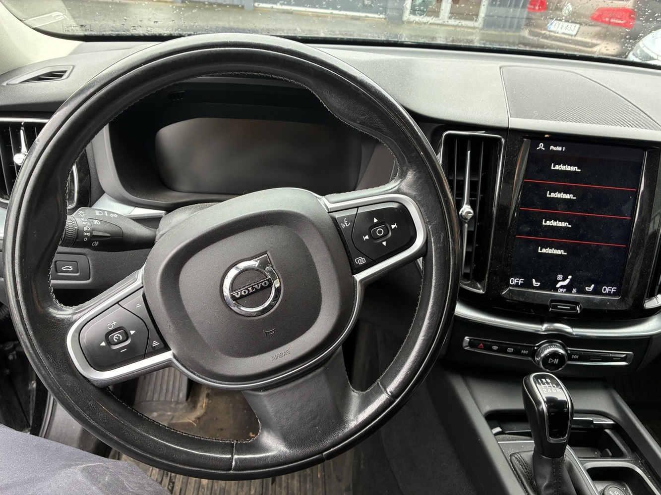 Volvo XC60 vaihtoauto