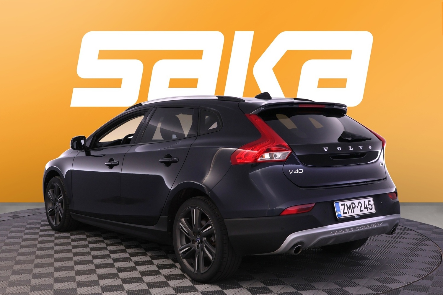 Volvo V40 Cross Country vaihtoauto