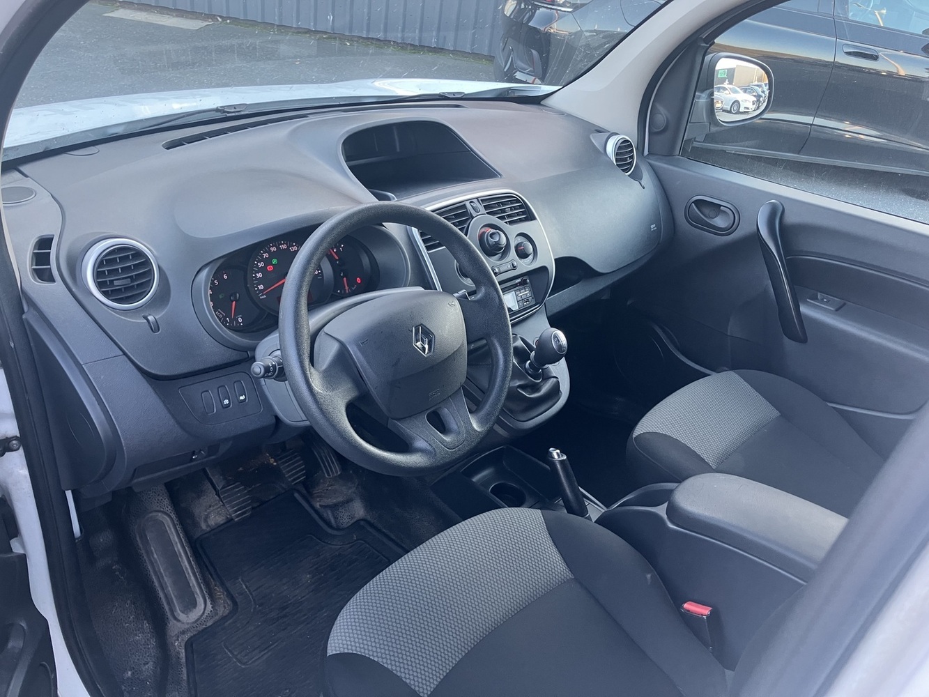 Renault Kangoo vaihtoauto