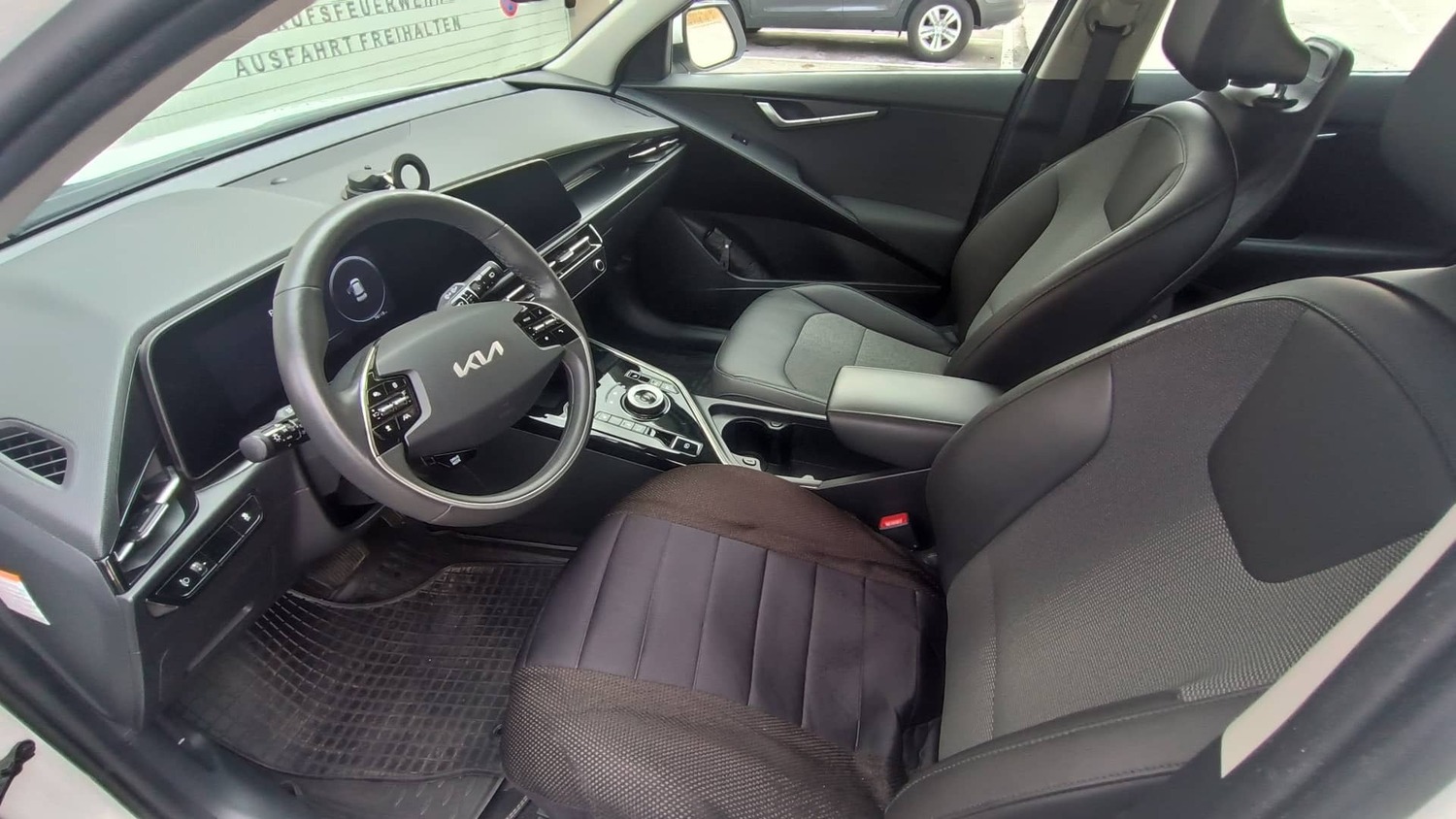 Kia Niro vaihtoauto
