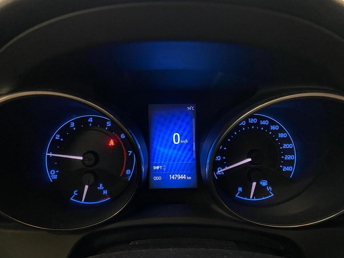 Toyota Auris vaihtoauto