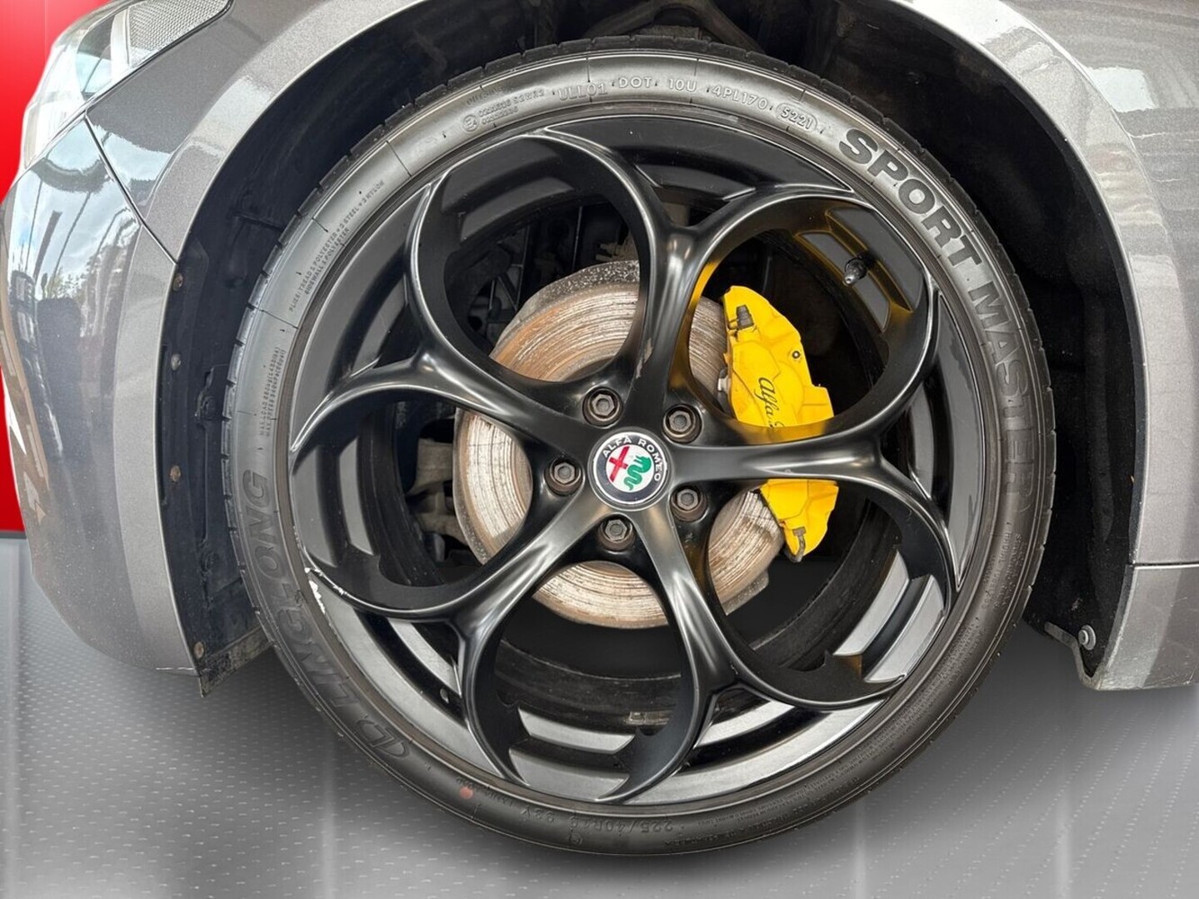 Alfa Romeo Giulia vaihtoauto