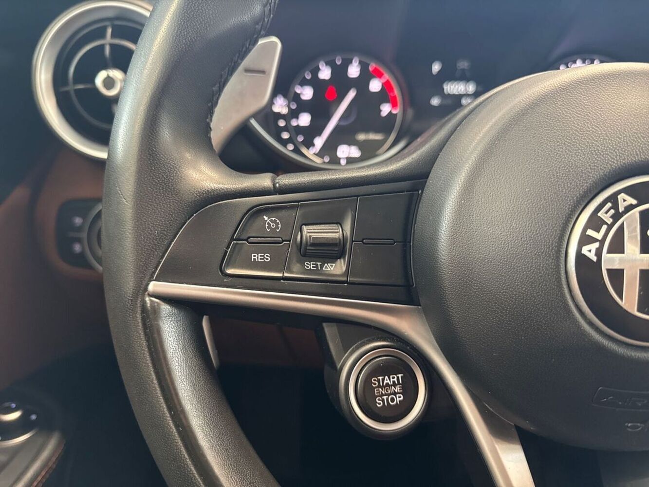 Alfa Romeo Giulia vaihtoauto