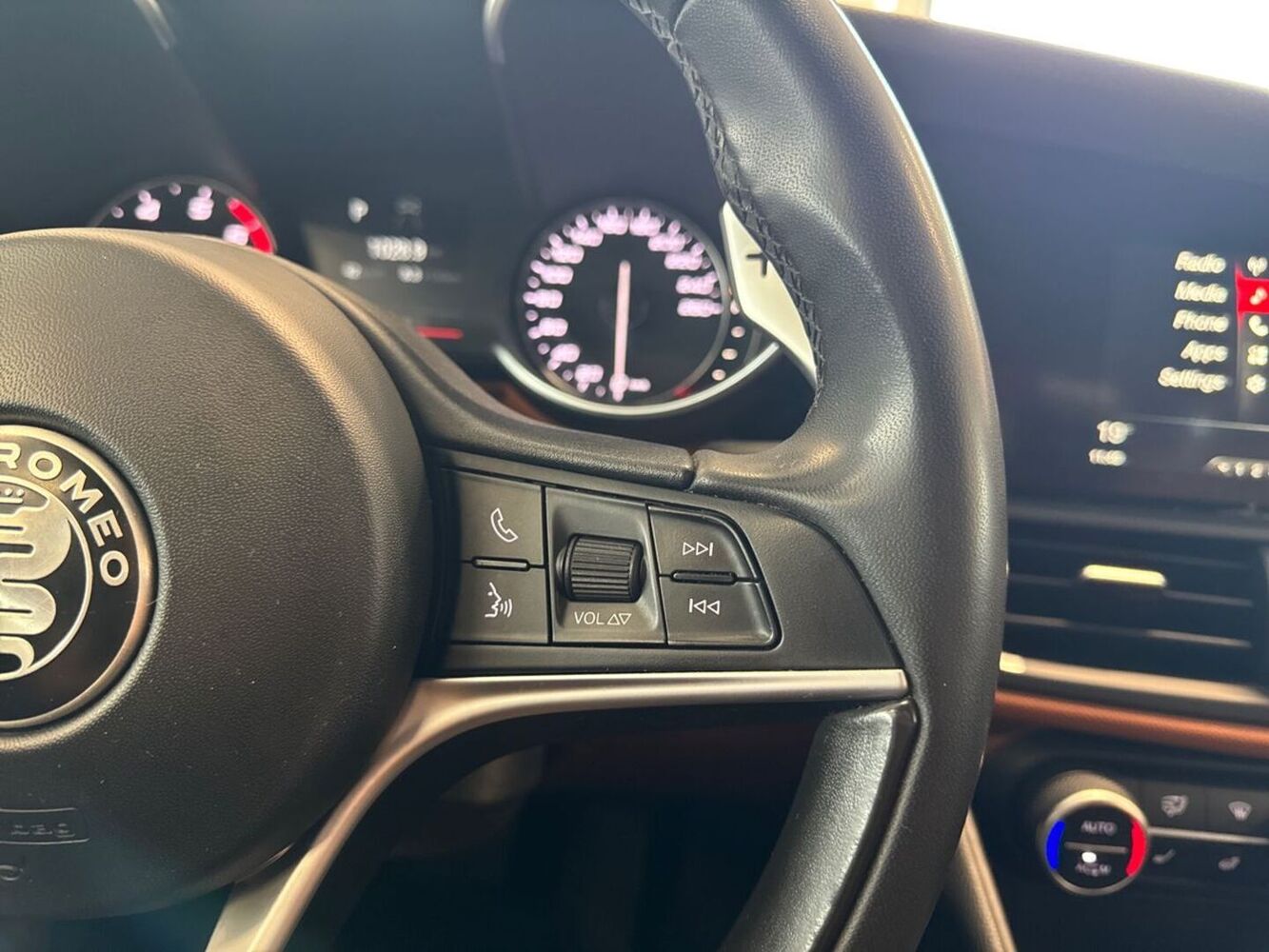 Alfa Romeo Giulia vaihtoauto