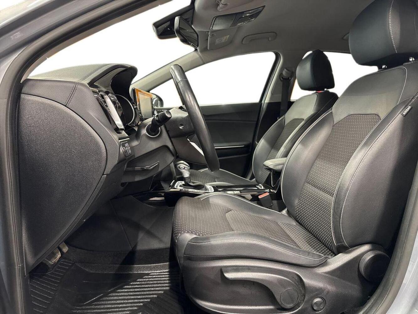 Kia XCeed vaihtoauto