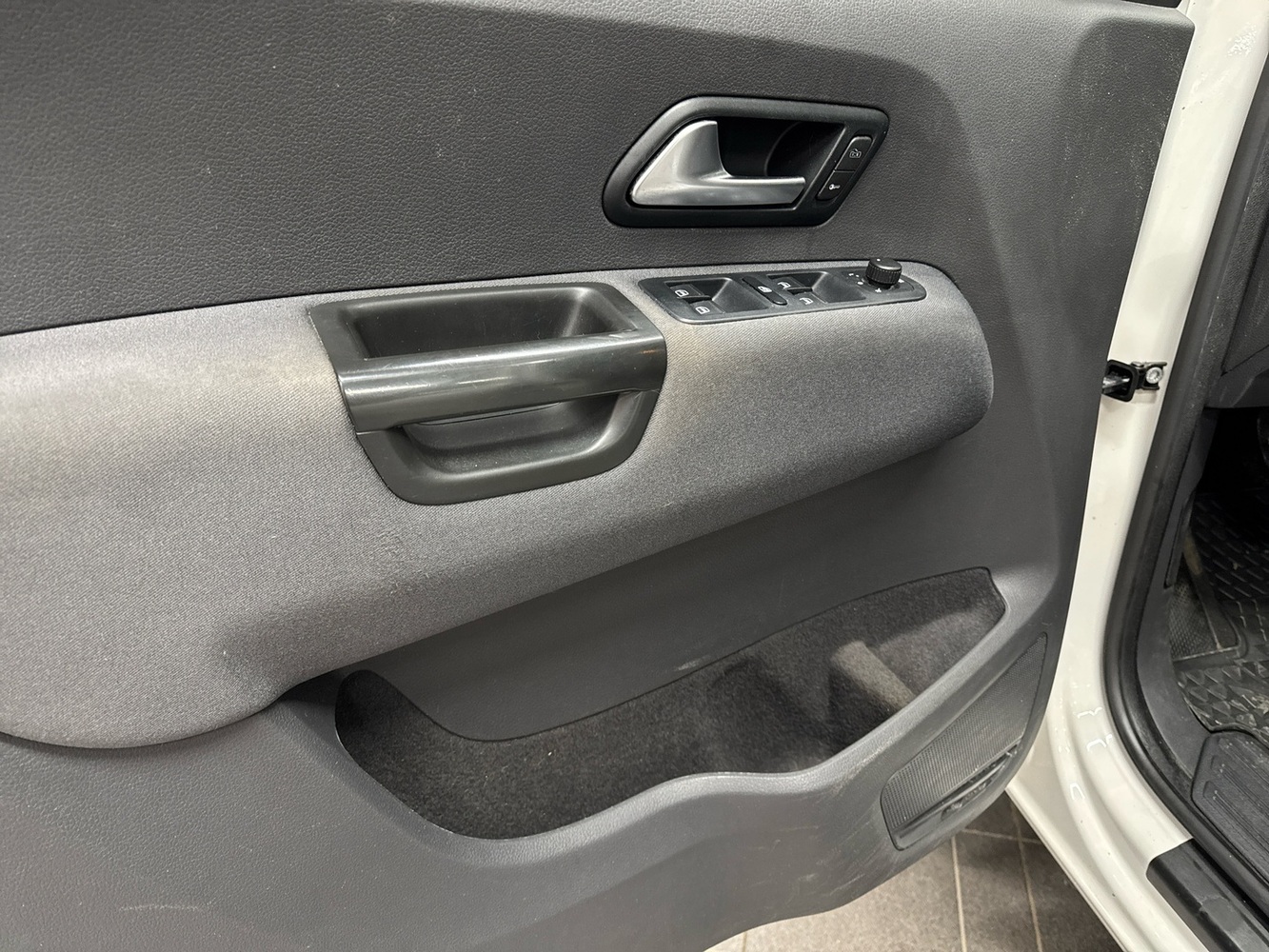 Volkswagen Amarok vaihtoauto