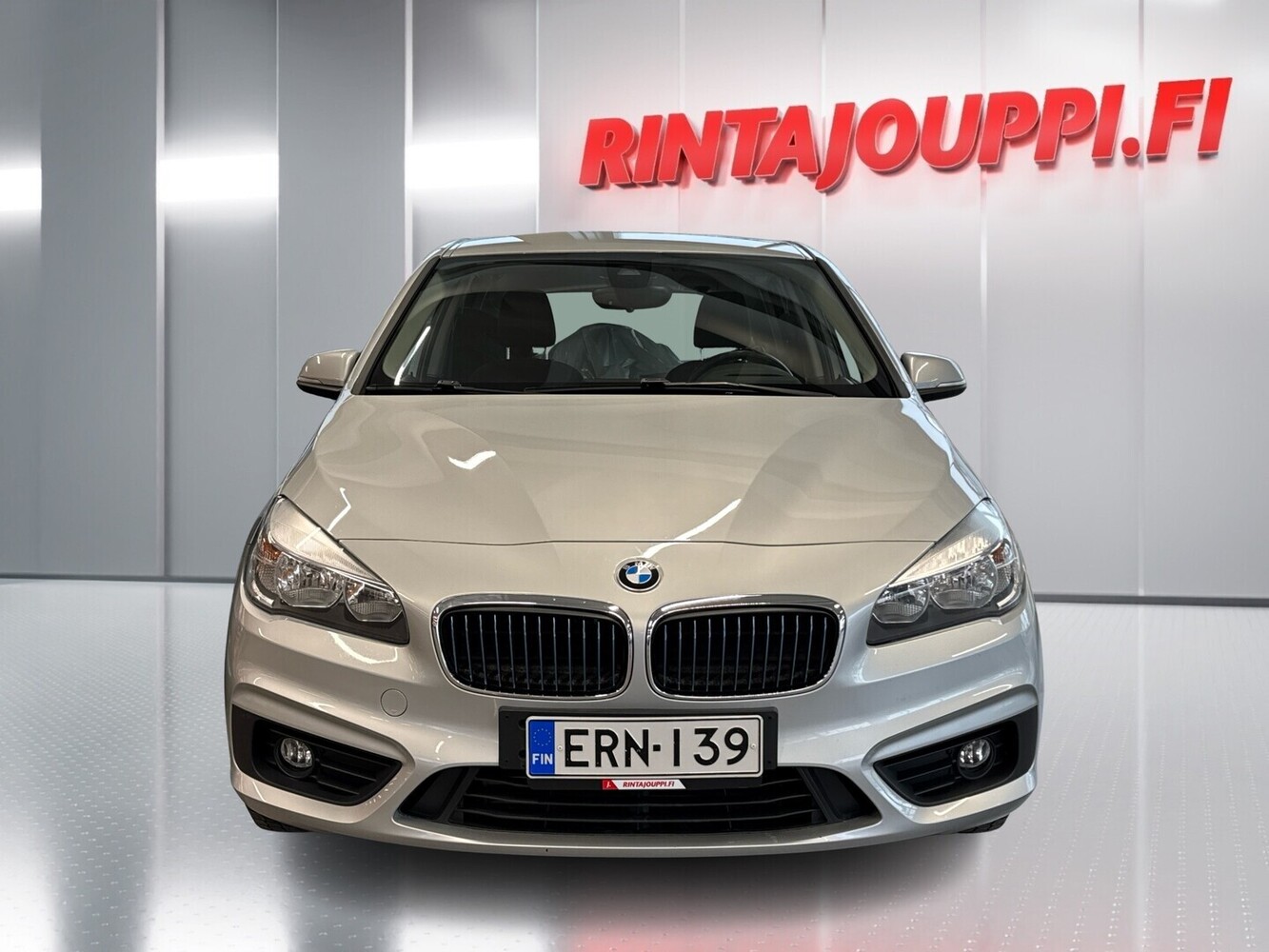 BMW 225 vaihtoauto