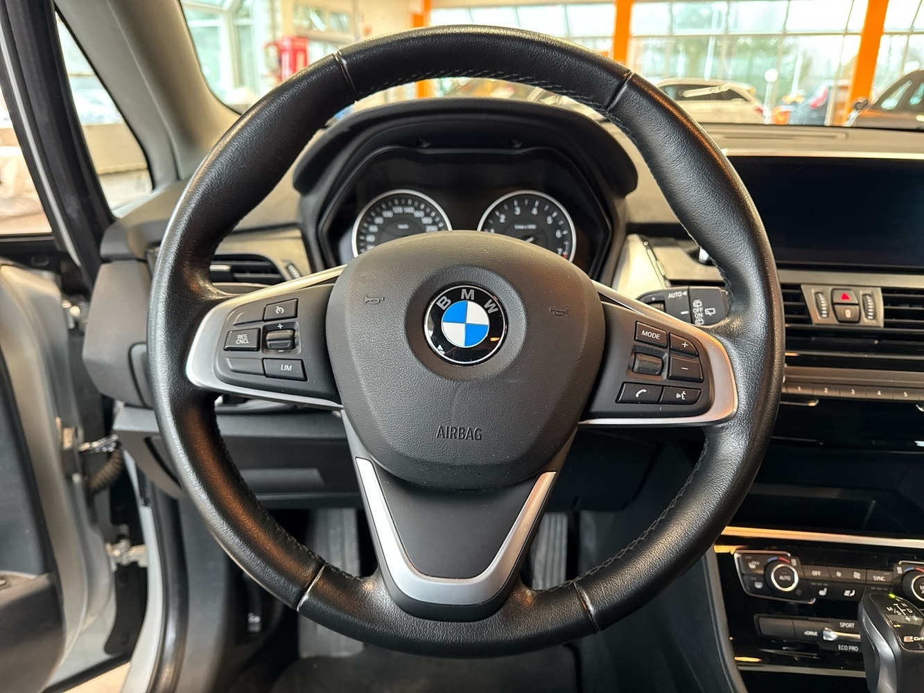 BMW 225 vaihtoauto
