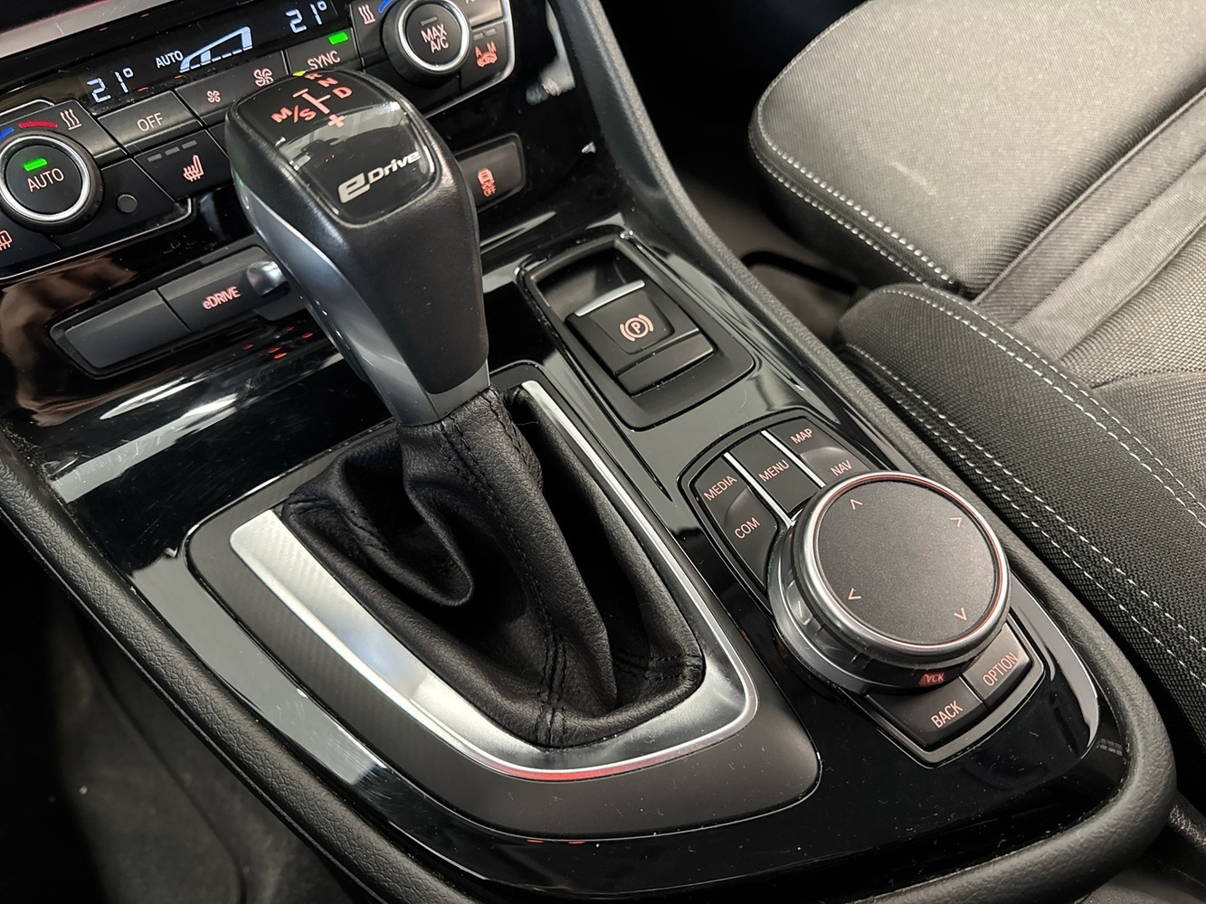 BMW 225 vaihtoauto