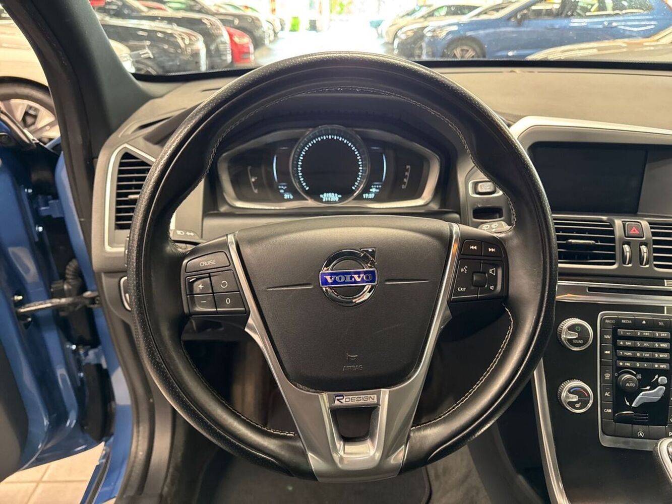 Volvo XC60 vaihtoauto