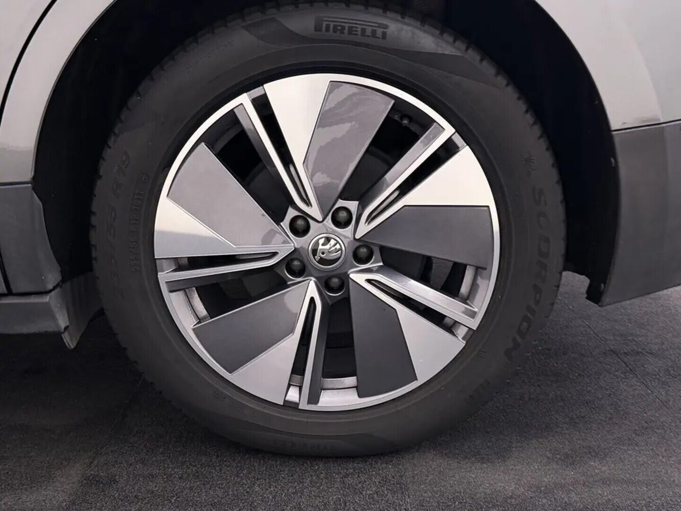 Skoda Enyaq vaihtoauto
