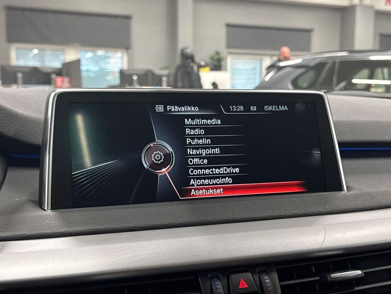 BMW X5 vaihtoauto