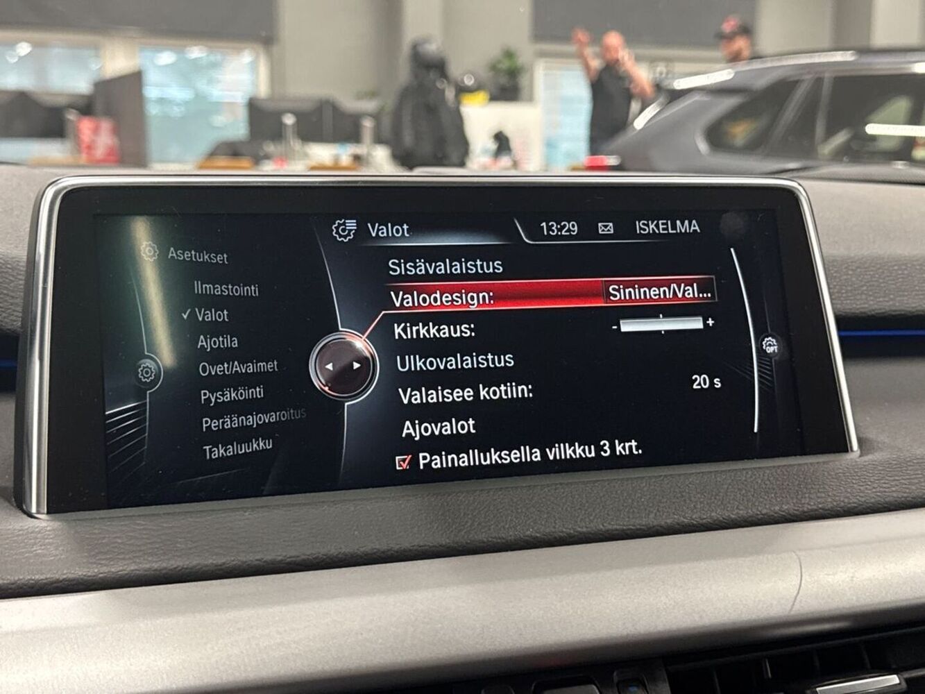 BMW X5 vaihtoauto