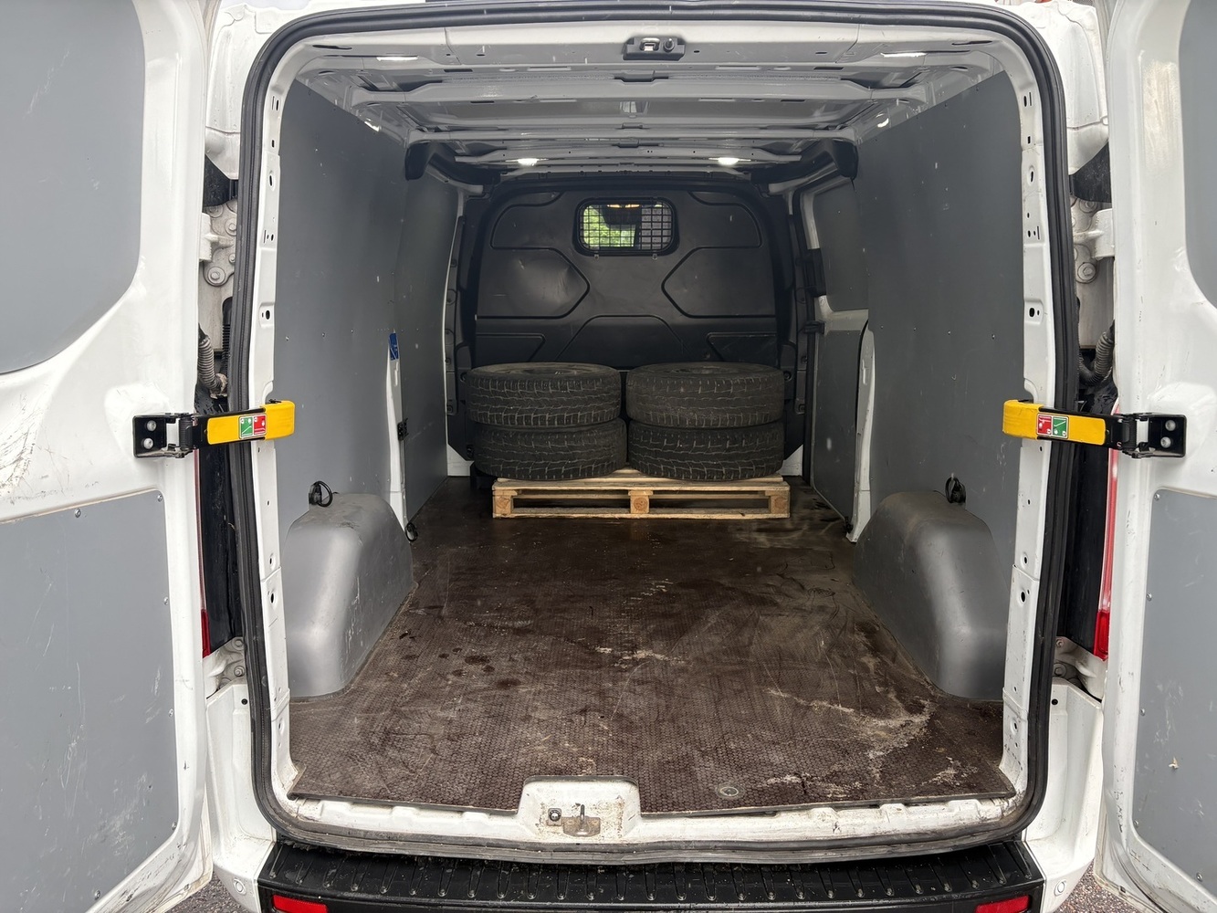 Ford Transit Custom vaihtoauto