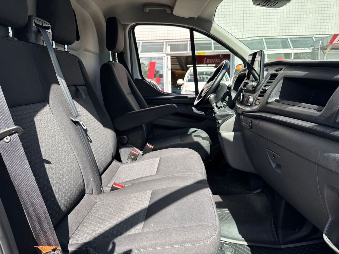 Ford Transit Custom vaihtoauto