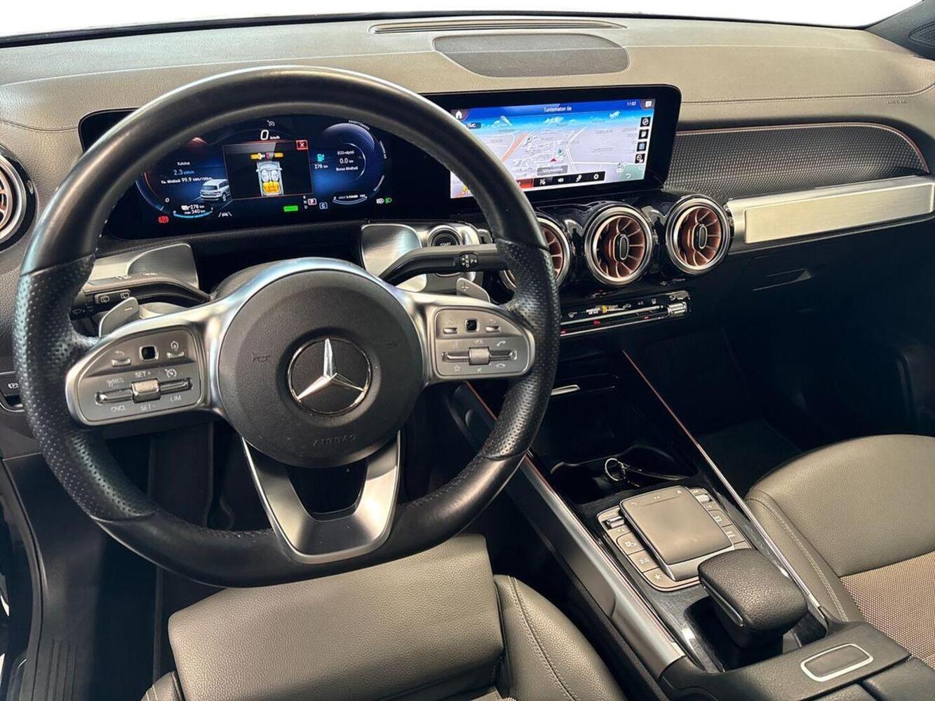 Mercedes-Benz EQB vaihtoauto