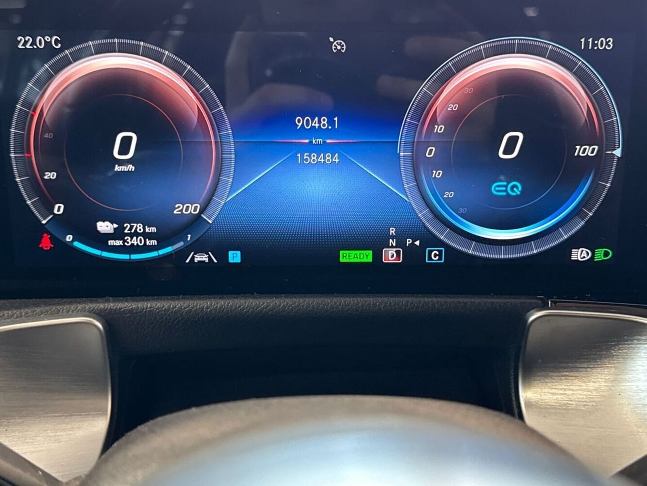 Mercedes-Benz EQB vaihtoauto