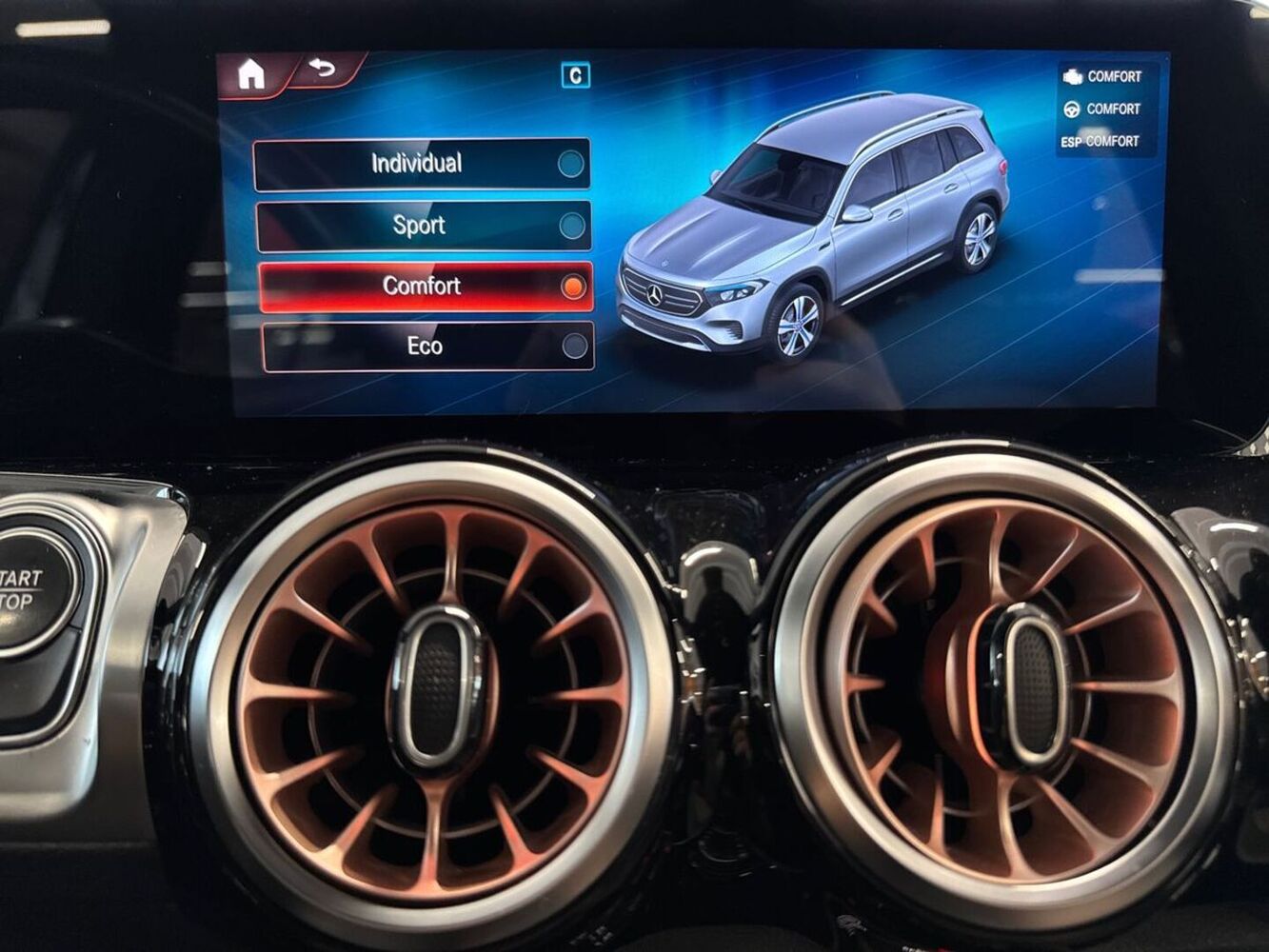 Mercedes-Benz EQB vaihtoauto
