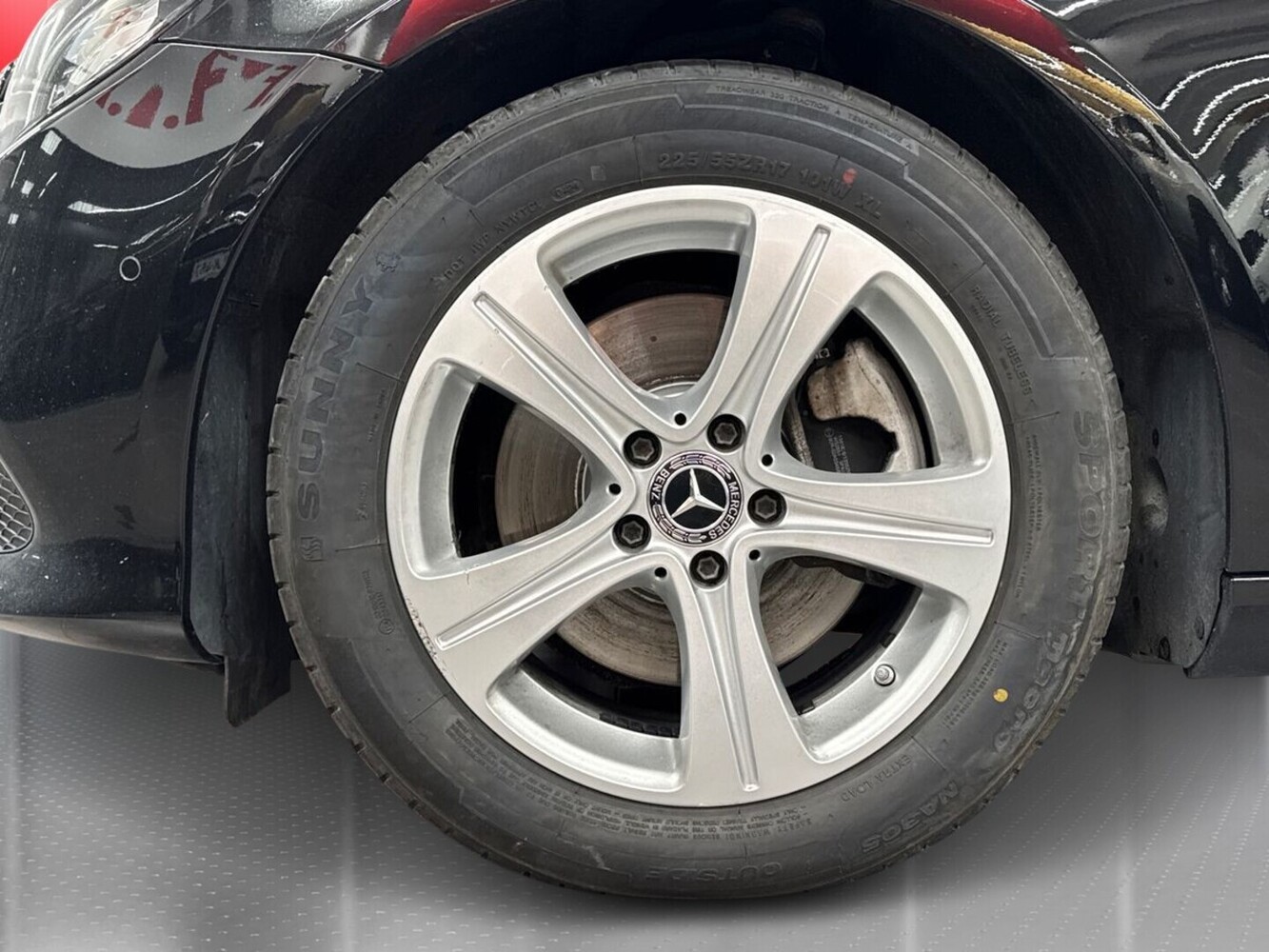 Mercedes-Benz E vaihtoauto