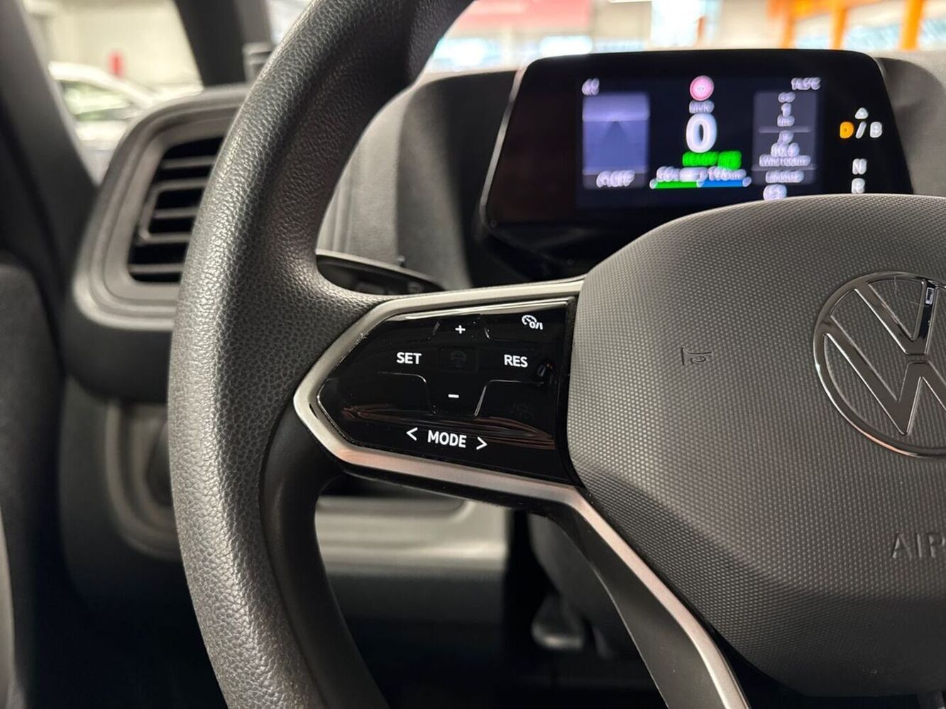 Volkswagen ID. Buzz Cargo vaihtoauto